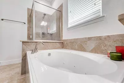 38 S Pinto Point Circle, The Woodlands, TX 77389 - Photo 37
