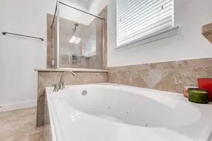 38 S Pinto Point Cir, The Woodlands, TX 77389 - Photo 37