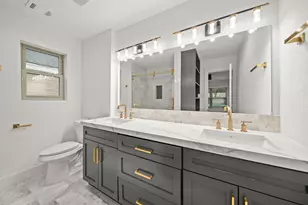 6010 Rutherglenn Dr, Houston, TX 77096 - Photo 15