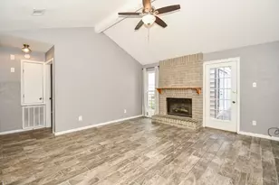 18734 Shannon Glen Ln, Houston, TX 77084 - Photo 9