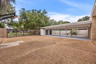 3622 N Braeswood Blvd, Houston, TX 77025 - Photo 3
