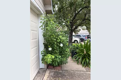 11042 Warath Oak Court, Houston, TX 77065 - Photo 21