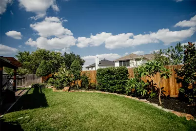 11042 Warath Oak Court, Houston, TX 77065 - Photo 47