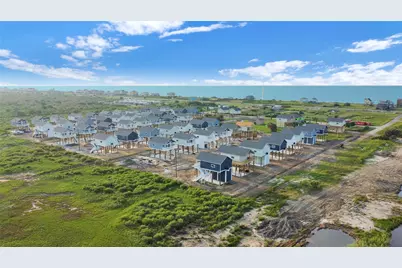 1041 Johnson Road, Gilchrist, TX 77617 - Photo 5