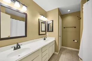 1914 Augusta Dr, Houston, TX 77057 - Photo 7