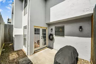 1914 Augusta Dr, Houston, TX 77057 - Photo 13