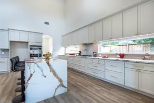 4021 McDermed Dr, Houston, TX 77025 - Photo 23