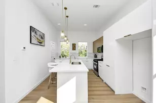 1216 E 34th St, Houston, TX 77022 - Photo 17