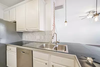 11823 Keystone Spring Way, Houston, TX 77089 - Photo 11