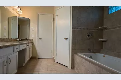 11614 Inga Lane, Houston, TX 77064 - Photo 15