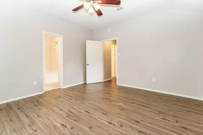 1918 Hunnington Drive, Conroe, TX 77303 - Photo 13