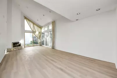 10743 Boardwalk Street, Houston, TX 77042 - Photo 7