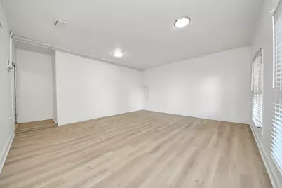 10743 Boardwalk Street, Houston, TX 77042 - Photo 43