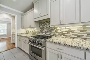 1317 Chantilly Ln, Houston, TX 77018 - Photo 15