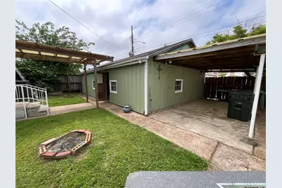 4806 Alamo Drive, Galveston, TX 77551 - Photo 3