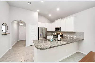 2819 Painted Sunrise Trail, Houston, TX 77045 - Photo 13