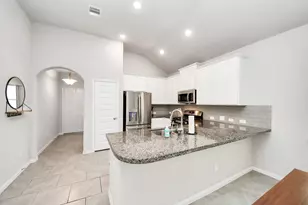 2819 Painted Sunrise Trail, Houston, TX 77045 - Photo 13