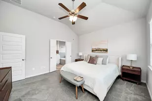 2819 Painted Sunrise Trail, Houston, TX 77045 - Photo 25