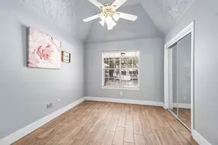 11923 Cottonwood Ln, Cypress, TX 77429 - Photo 9