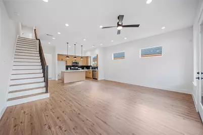 3504 Caplin Street #D, Houston, TX 77026 - Photo 9