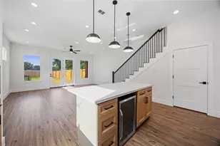 3504 Caplin St, Houston, TX 77026 - Photo 5