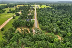 24827 Two Rivers Rd, Montgomery, TX 77316 - Photo 5