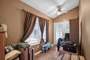 1019 Lamar St, Liberty, TX 77575 - Photo 23