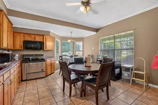 1019 Lamar St, Liberty, TX 77575 - Photo 11