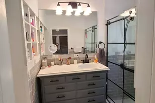 1427 Munger St, Houston, TX 77023 - Photo 13