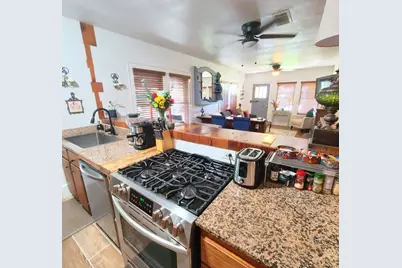 1425 Munger Street, Houston, TX 77023 - Photo 7