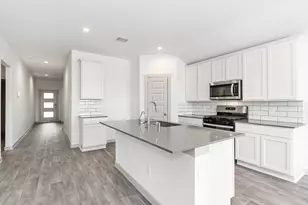 14826 Cold Water Dr, Baytown, TX 77523 - Photo 5