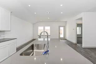 14826 Cold Water Dr, Baytown, TX 77523 - Photo 7