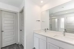 14826 Cold Water Dr, Baytown, TX 77523 - Photo 17