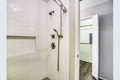 1300 Fairview Avenue #E, Houston, TX 77006 - Photo 29