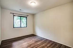 1300 Fairview Ave, Houston, TX 77006 - Photo 31