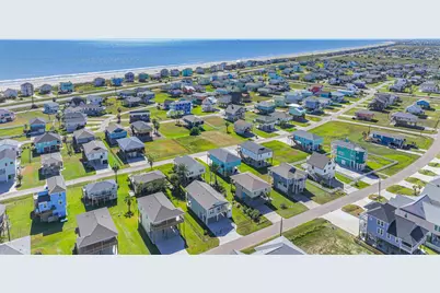 22807 Miramar Street, Galveston, TX 77554 - Photo 45