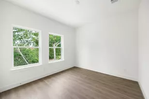 831 Paul Quinn St, Houston, TX 77091 - Photo 5