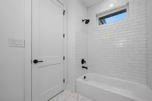 116 Nagle St, Houston, TX 77003 - Photo 33