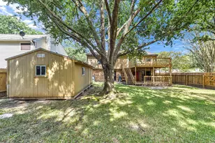 8426 Laurel Trails Dr, Houston, TX 77095 - Photo 17