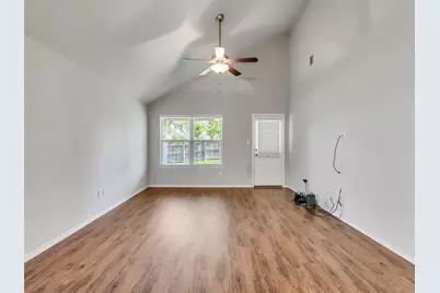 14106 Locke Point Court, Conroe, TX 77384 - Photo 17