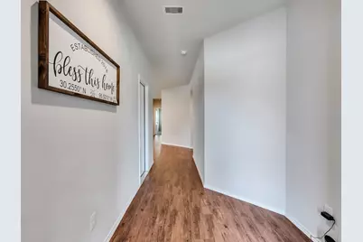 14106 Locke Point Court, Conroe, TX 77384 - Photo 5