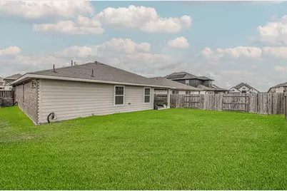 13009 Oleander Bay Lane, Texas City, TX 77568 - Photo 5
