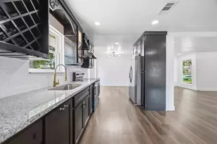 5446 Loch Lomond Dr, Houston, TX 77096 - Photo 11