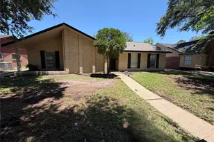 5850 Paisley St, Houston, TX 77096 - Photo 1