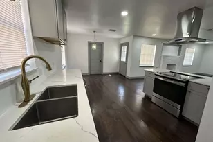 5850 Paisley St, Houston, TX 77096 - Photo 7