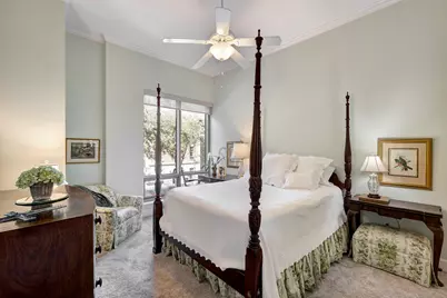 2211 Briarglen Drive #305, Houston, TX 77027 - Photo 9