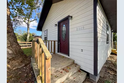 1009 W Snyder Street, Alvin, TX 77511 - Photo 21