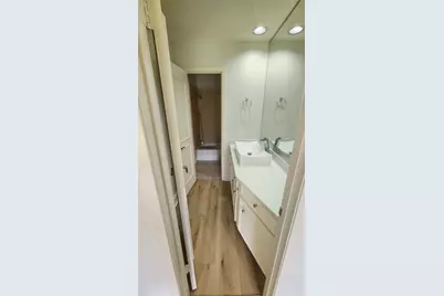 2127 Manor Green Drive, Houston, TX 77077 - Photo 29