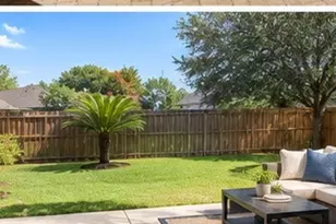 2127 Manor Green Dr, Houston, TX 77077 - Photo 35