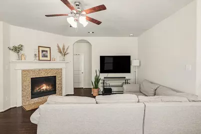 12027 Rockridge Falls Drive, Tomball, TX 77375 - Photo 9